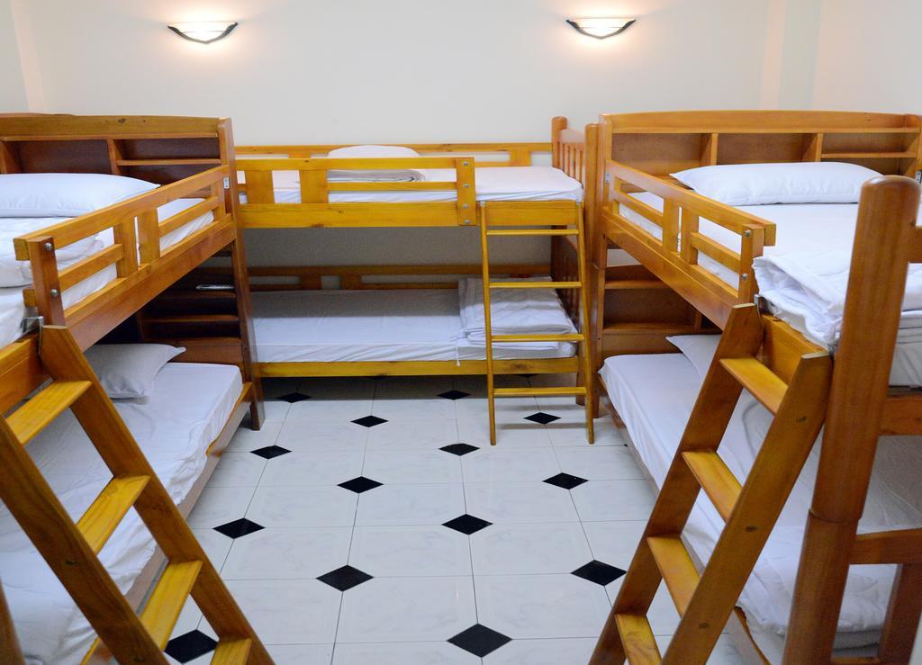 Snow House Hostel Ho Chi Minh-stad Buitenkant foto